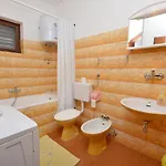 And Ivica Apartment Vodice
