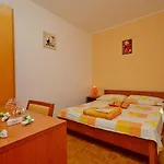 And Ivica Apartment Vodice