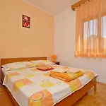 And Ivica Apartment *