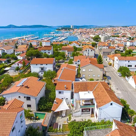 And Ivica Apartment Vodice