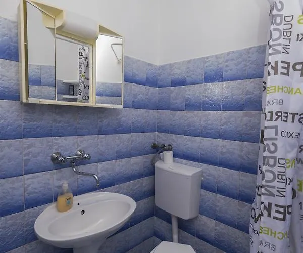 And Ivica Appartement Vodice